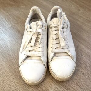 Classic White Sneakers LV